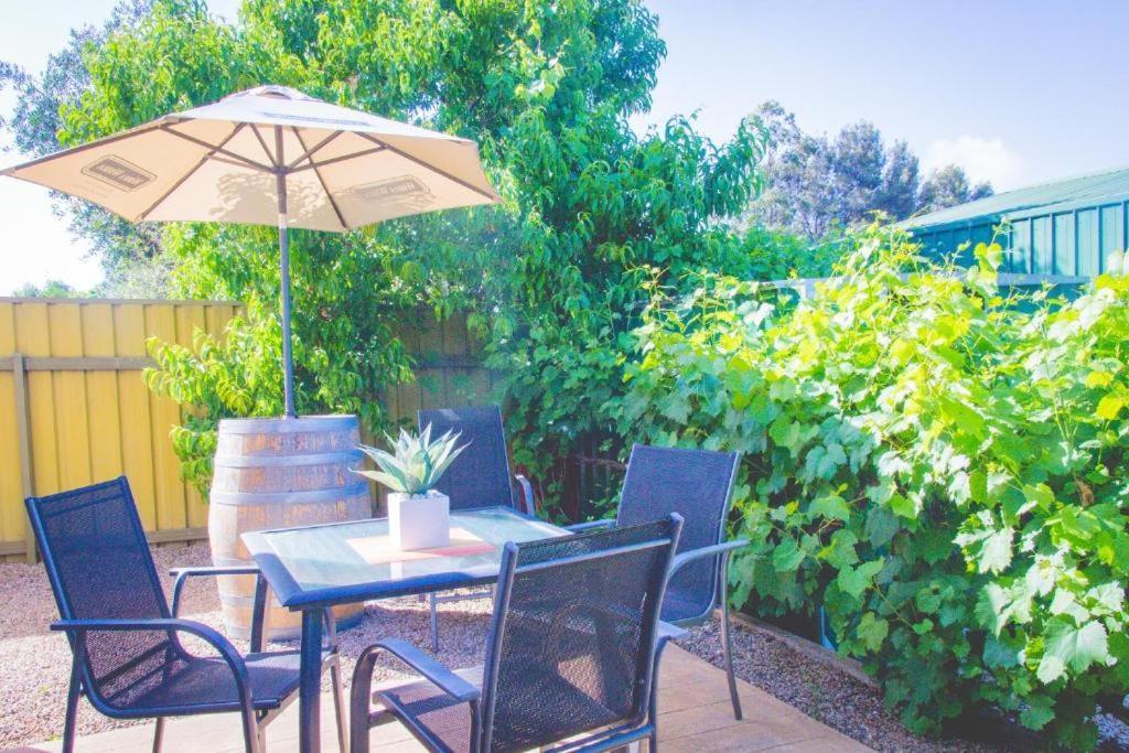 Mclaren Vale Studio Apartments Экстерьер фото